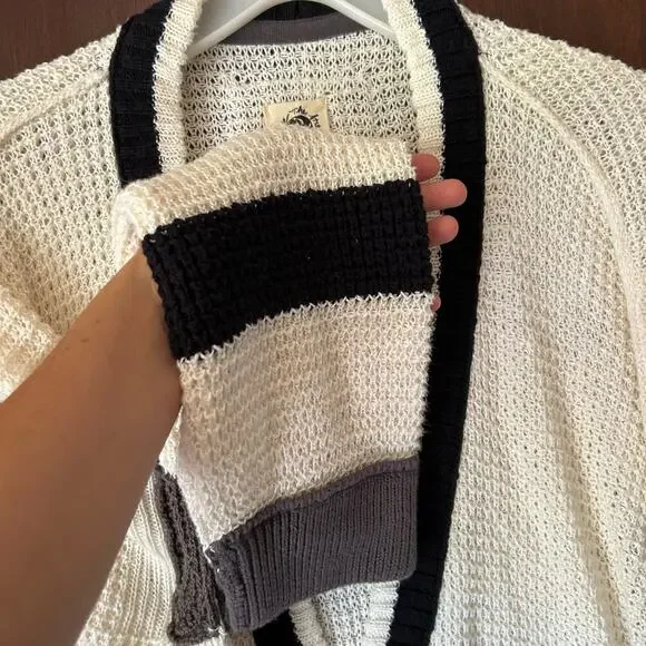 We The Free - Free People Chelsea Cardi - Cream Black Gray  - Size Large EUC - Picture 5 of 10
